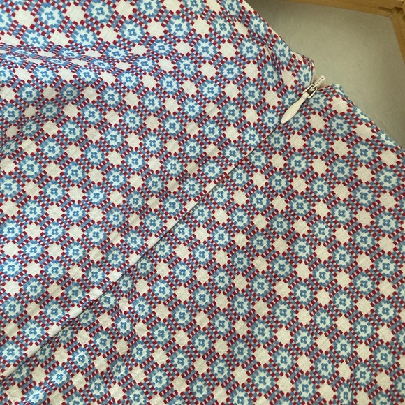 Tiny Big Sister Ruched Front Dress with Puff Sleeves - Picture 9 of 12